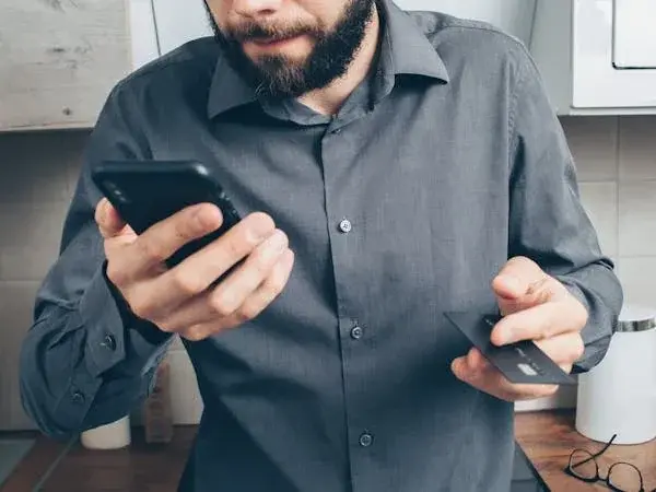 刷卡前看清这几个商户类型，费率低一半！